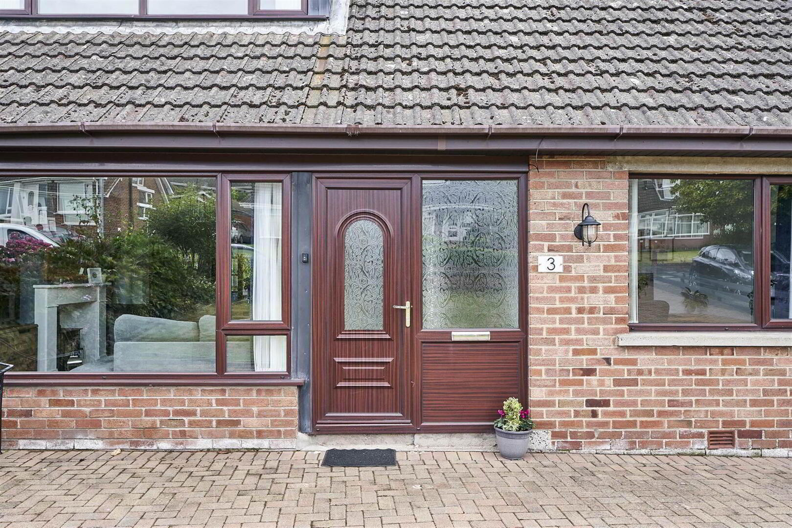 property description image