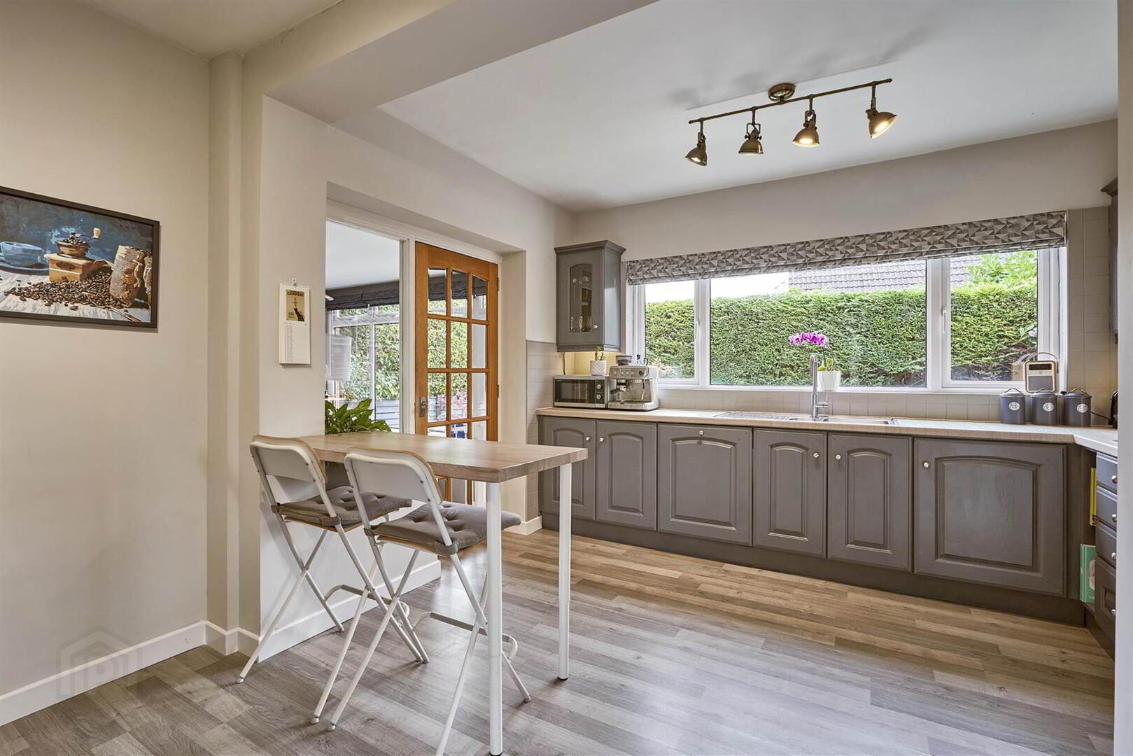 3 Innisfayle Crescent 10 of 20