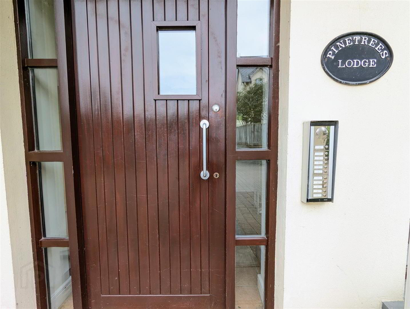 property description image