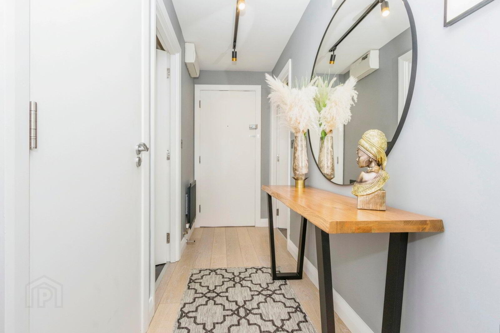 Apartment 13 34 Alfred Street 3 of 15