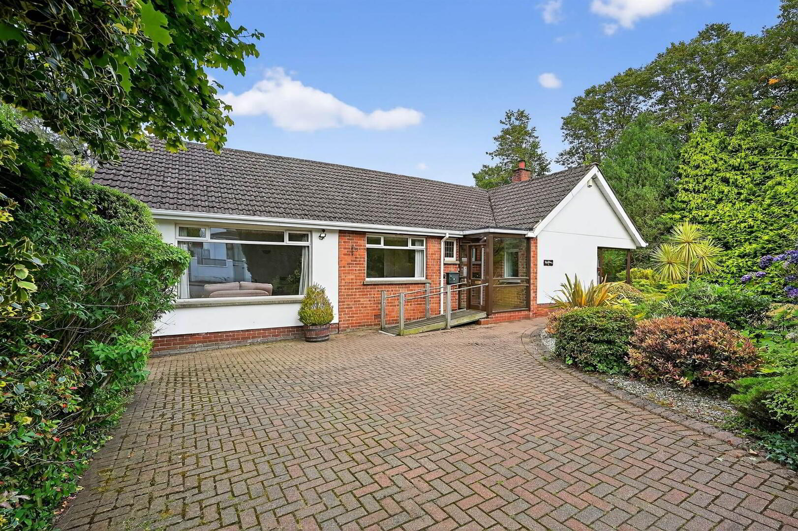 1 Croft Gardens 1 of 36
