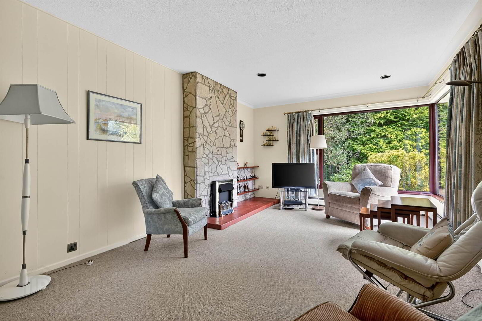 1 Croft Gardens 6 of 36