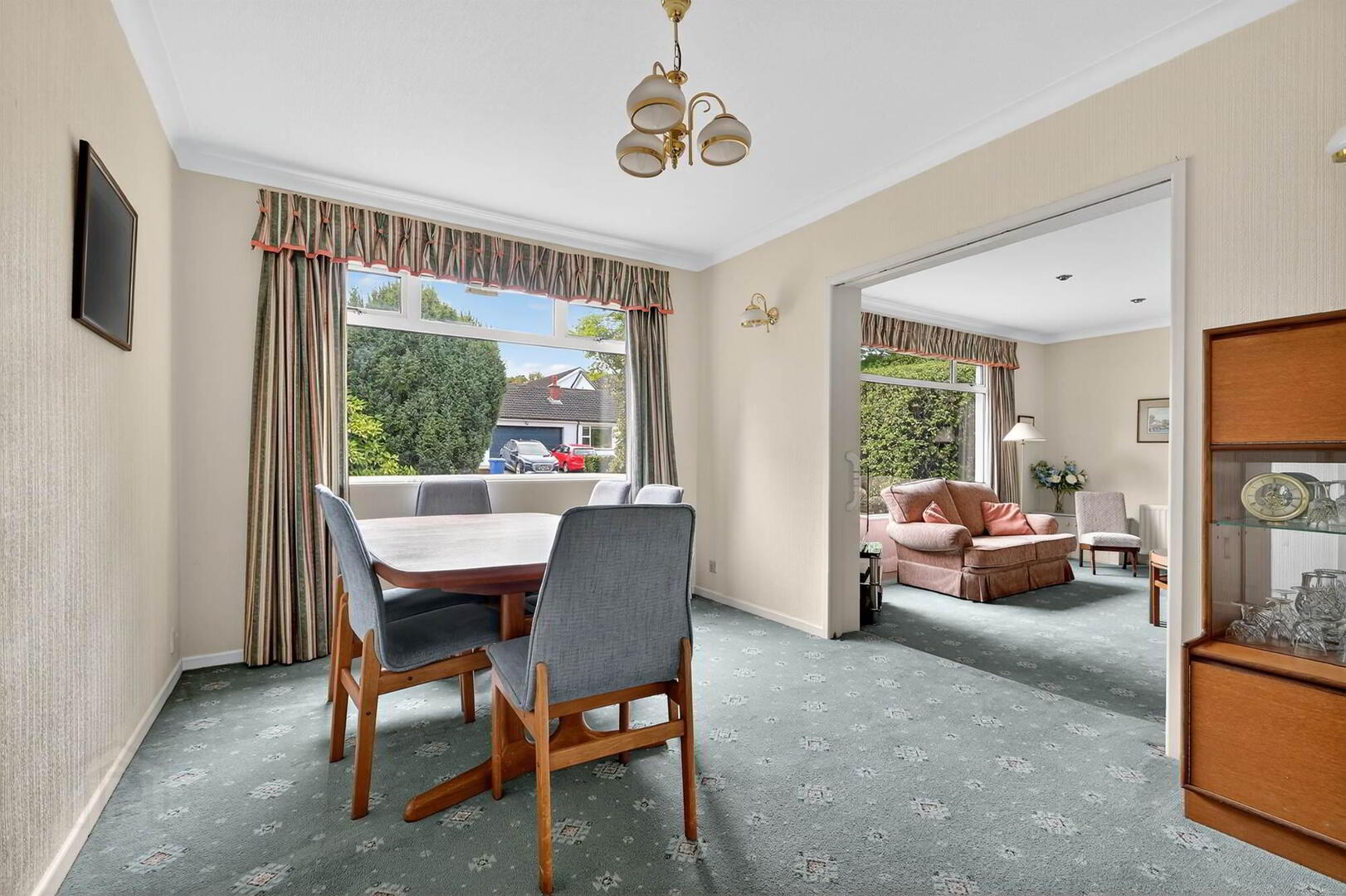 1 Croft Gardens 11 of 36