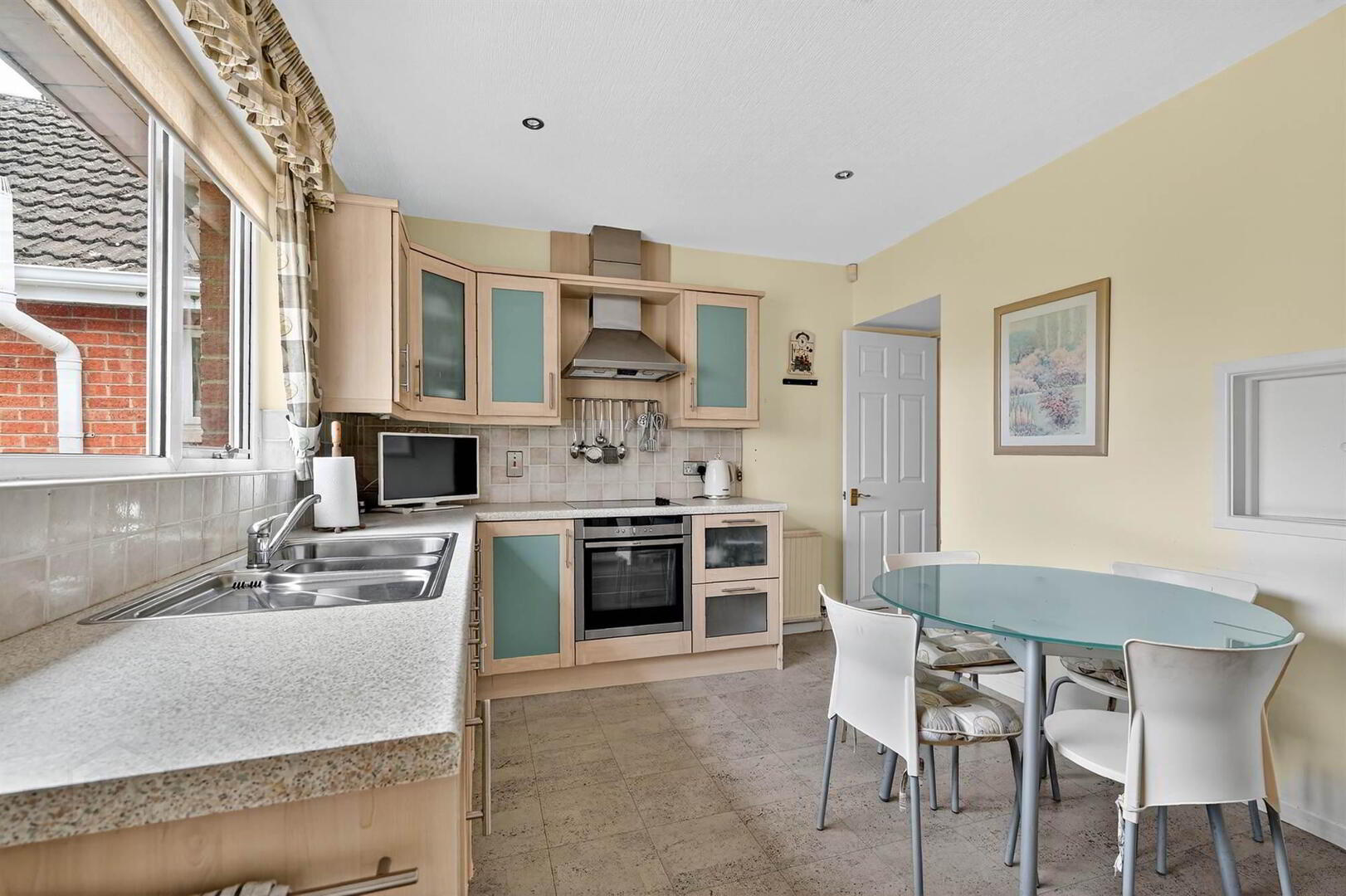 1 Croft Gardens 13 of 36