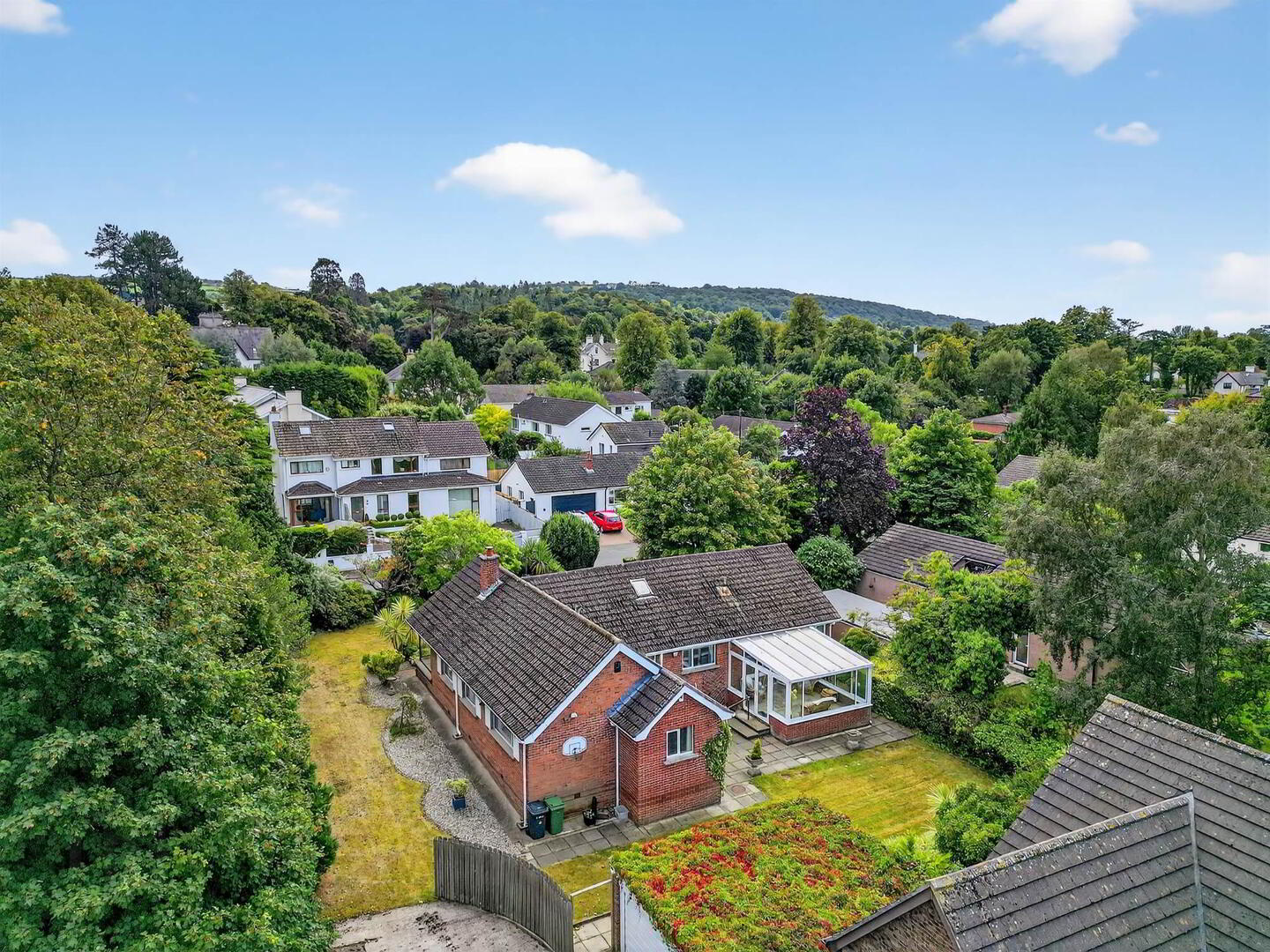 1 Croft Gardens 34 of 36