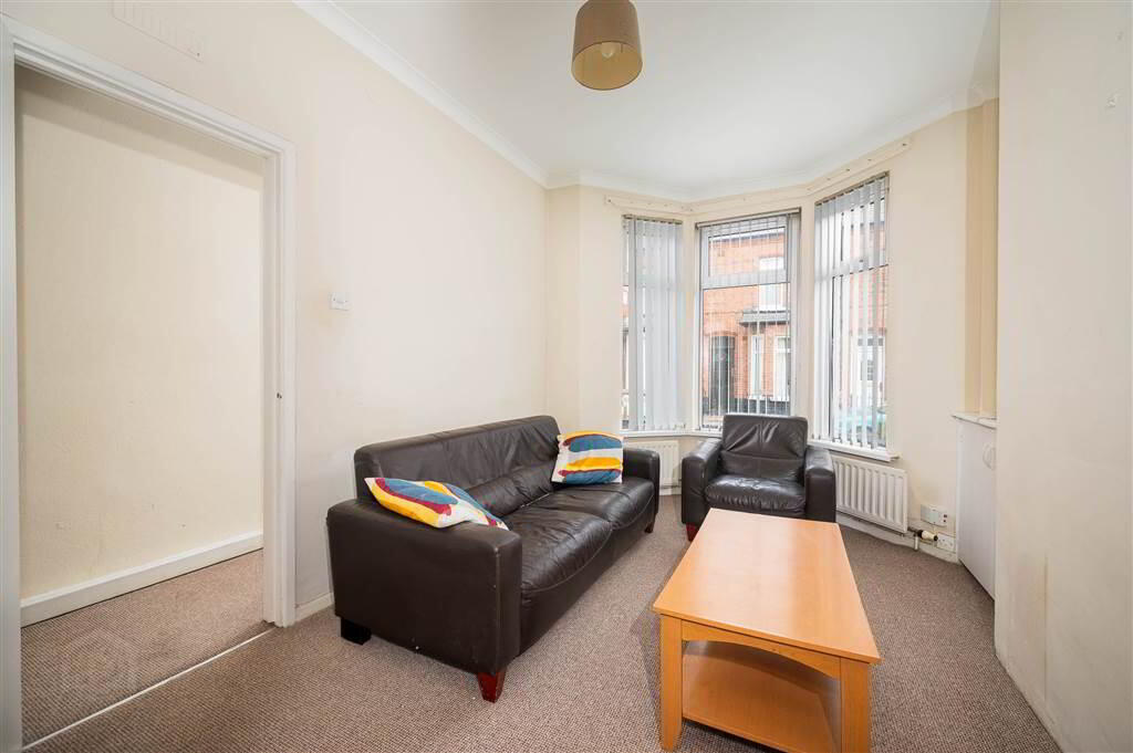 15 Rochester Street 3 of 8