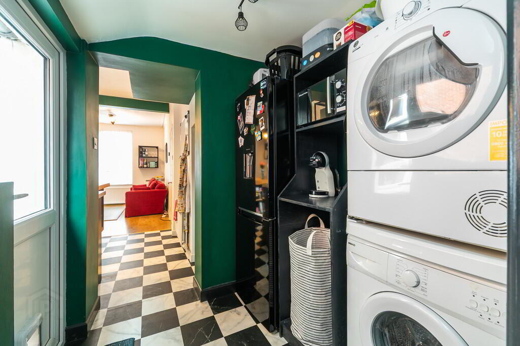 13 Batley Street 9 of 18