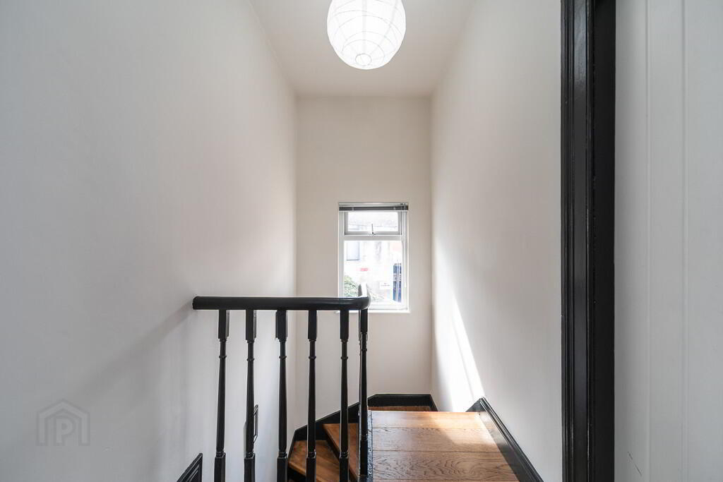 13 Batley Street 12 of 18