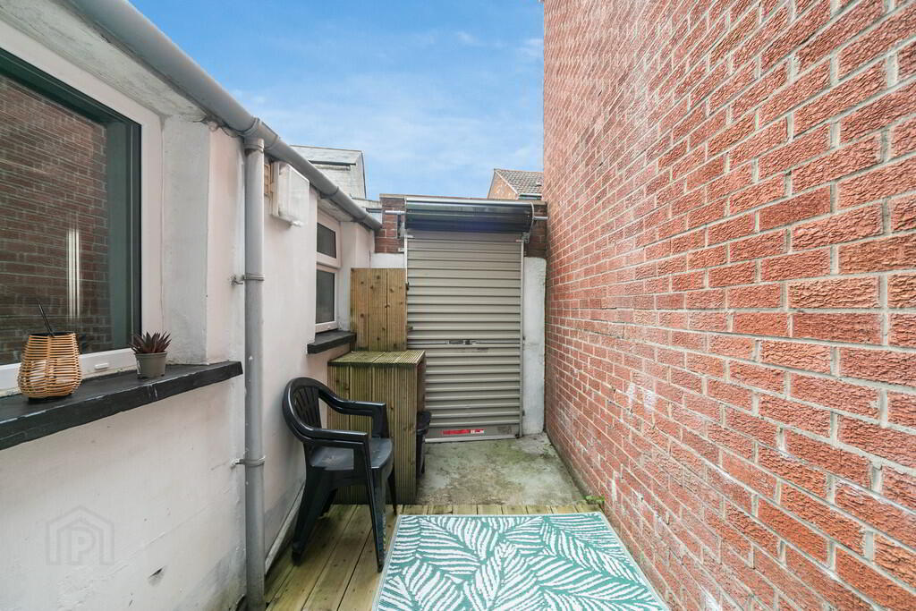 13 Batley Street 17 of 18