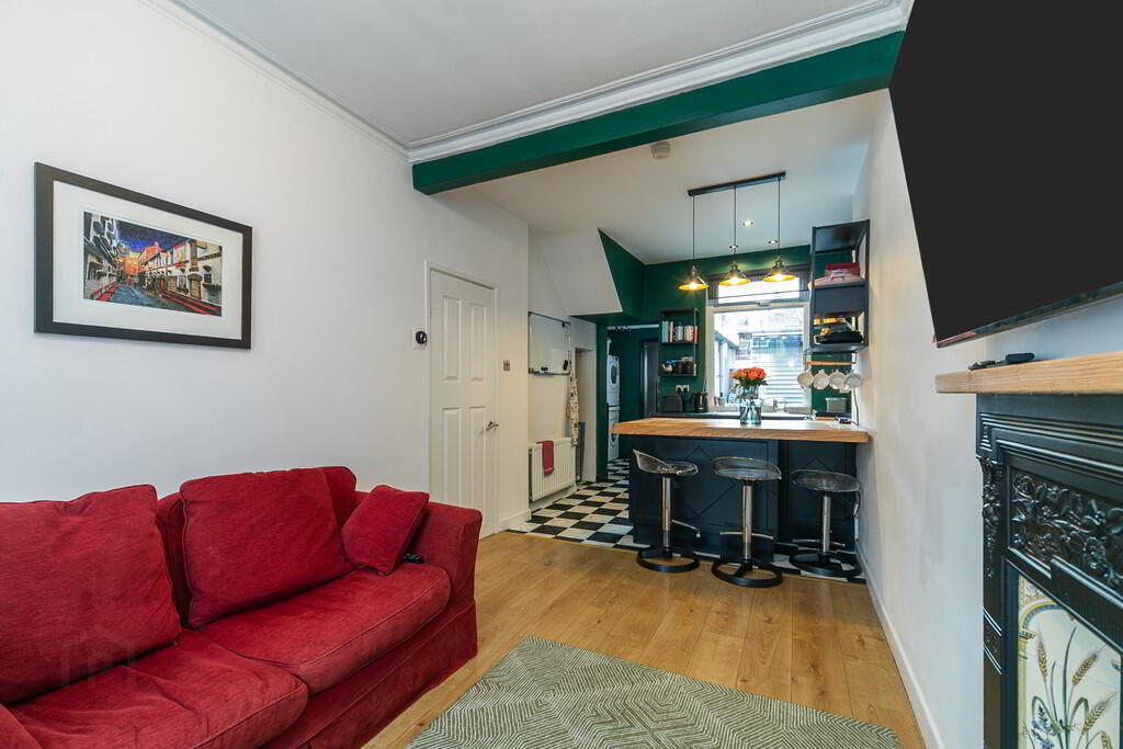 13 Batley Street 6 of 18