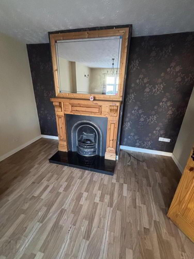 Benbradagh Avenue 3 of 6