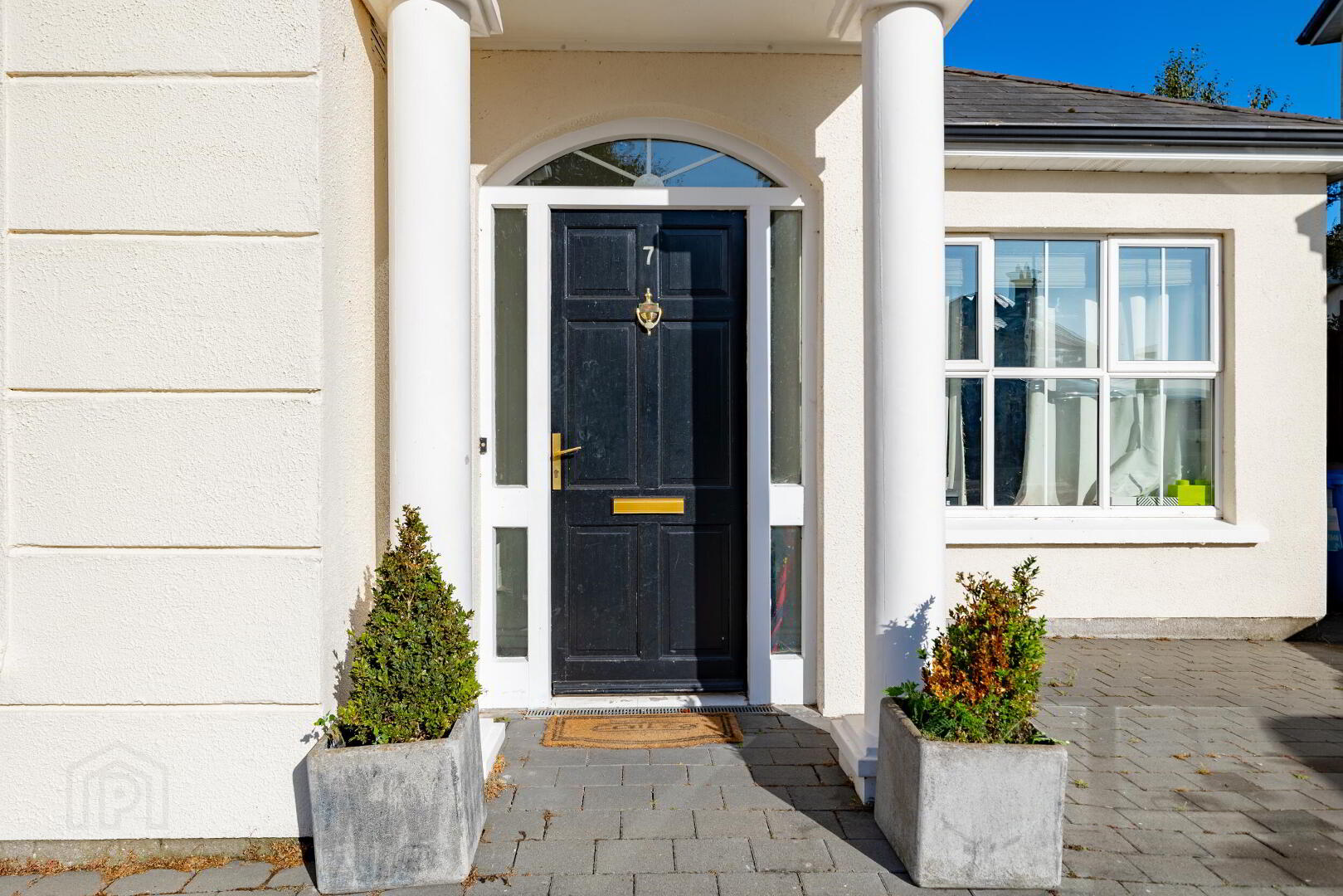 7 Longfield Avenue 3 of 22