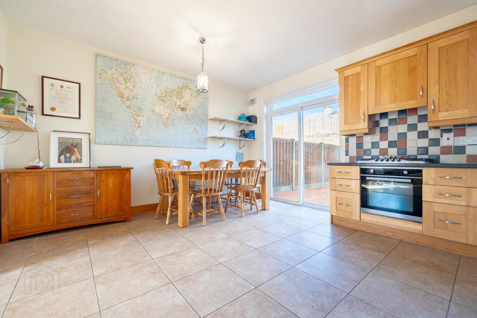 7 Longfield Avenue 8 of 22