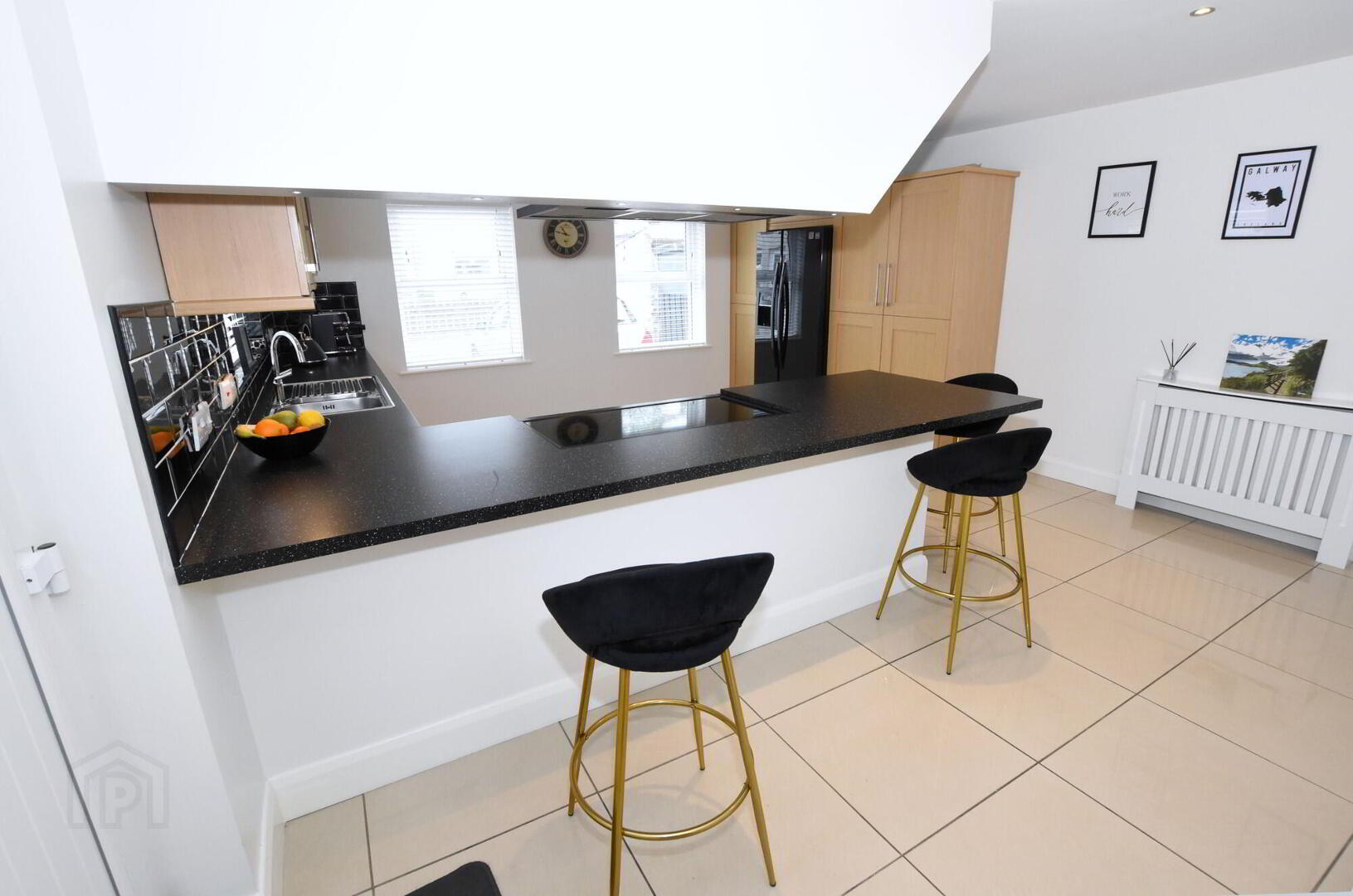 10 Marian Way 12 of 18