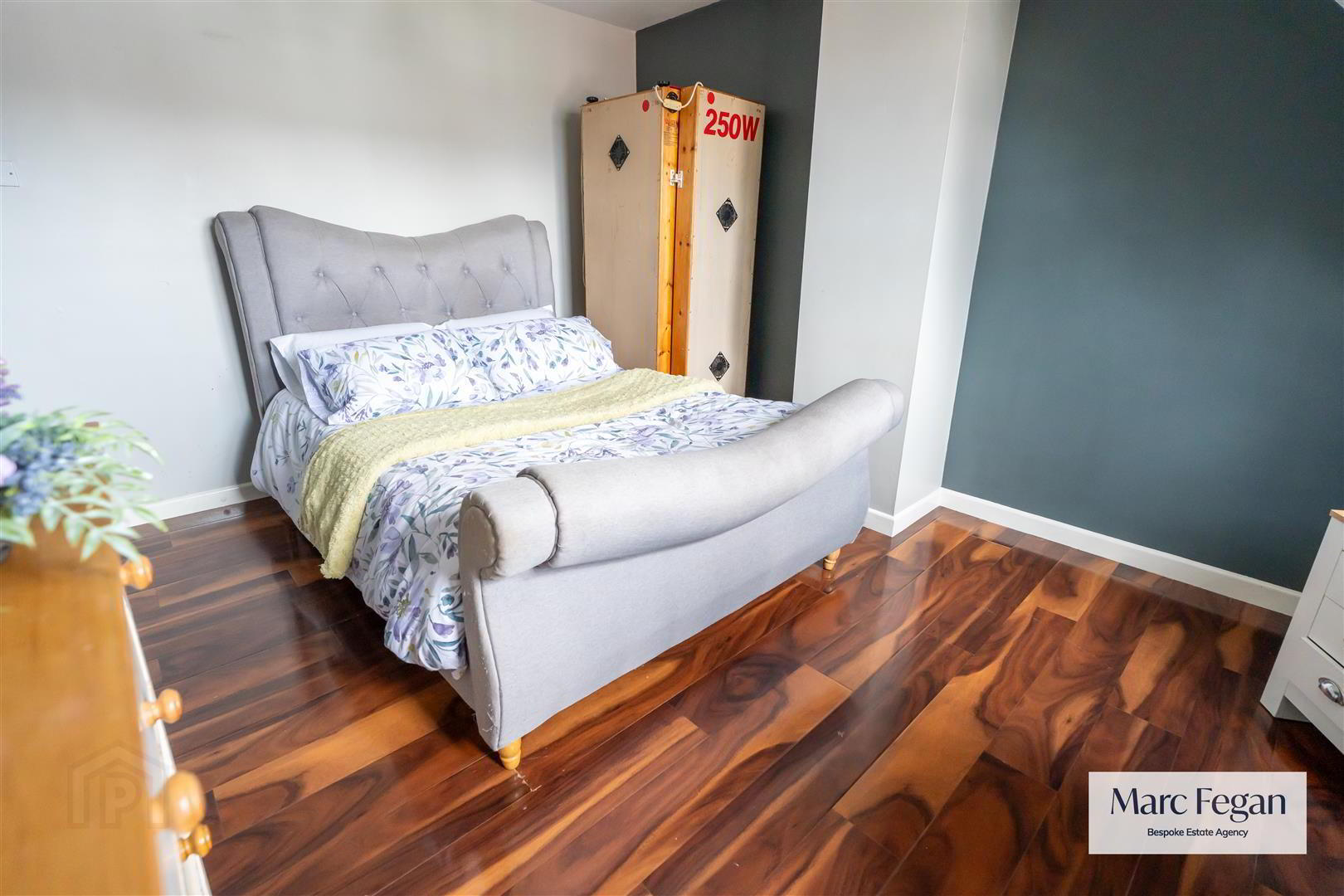 18 Collingwood Avenue 29 of 44
