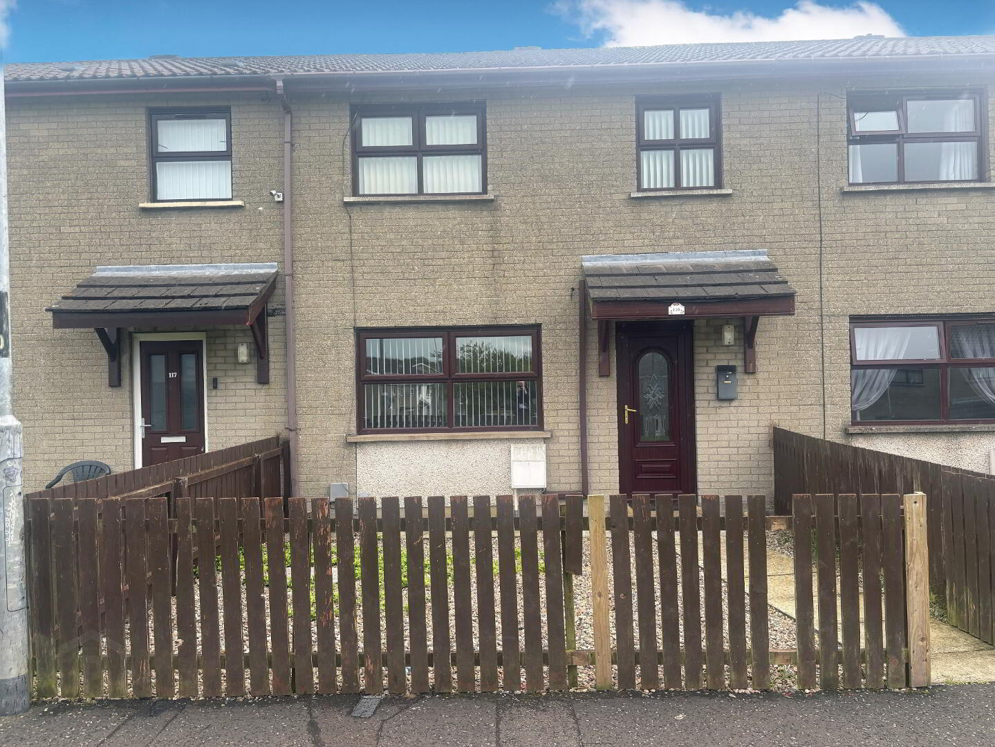 116 Dunvale 1 of 13