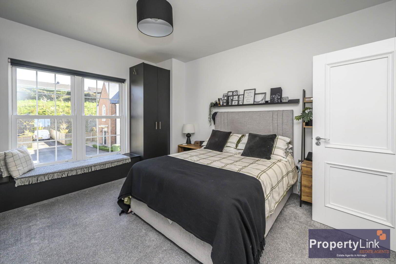 27 Deanery Drive 18 of 30