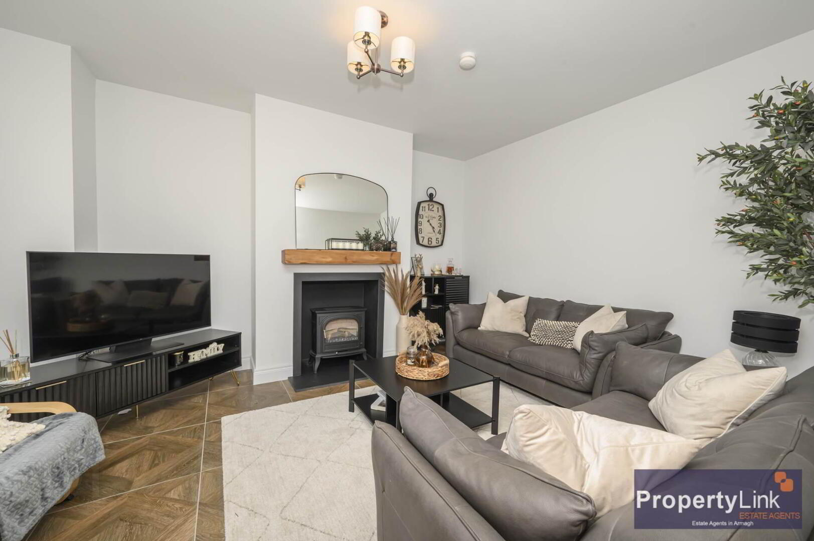 27 Deanery Drive 4 of 31