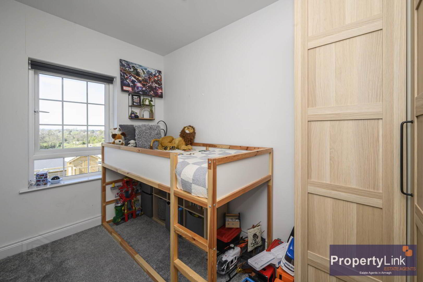 27 Deanery Drive 23 of 31