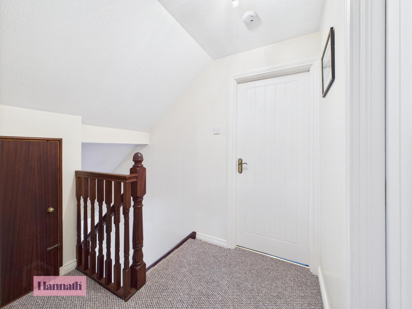 6 College Manor 19 of 33