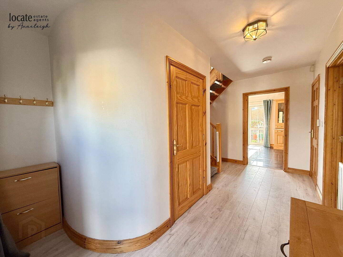 92 Butlers Wharf 3 of 27