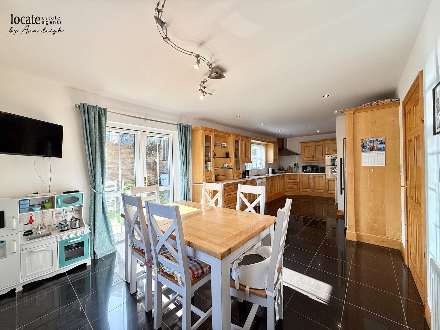 92 Butlers Wharf 7 of 27