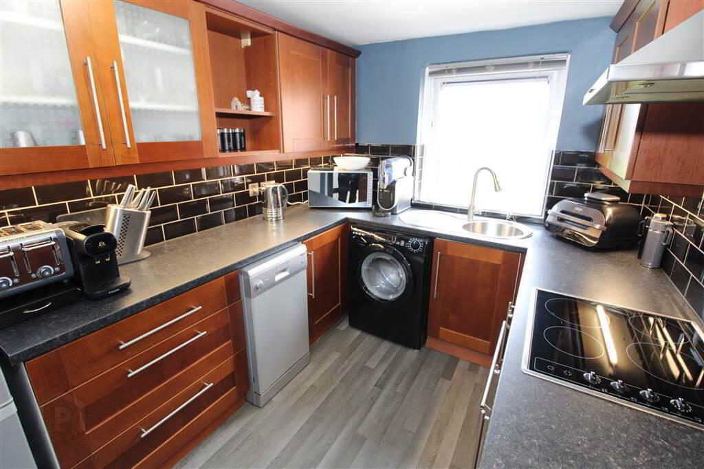 23b Sheskin Way 9 of 14