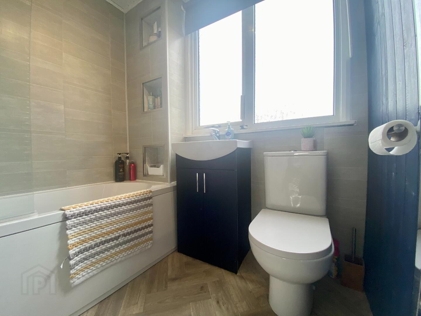 1 Windermere Avenue 13 of 15