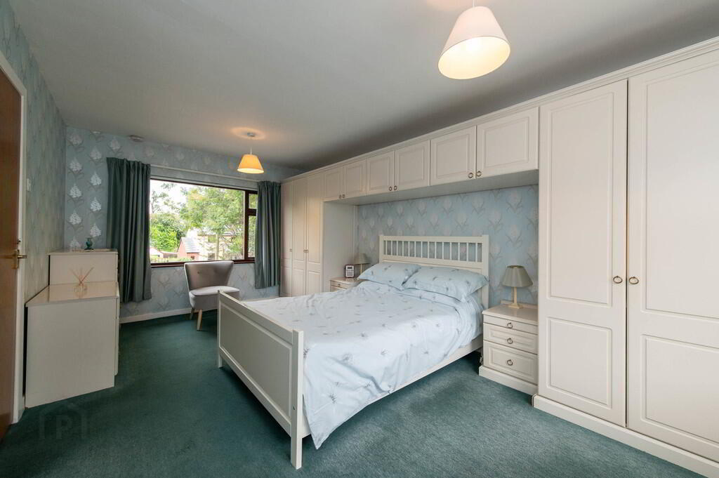 16 Jordanstown Road 16 of 40