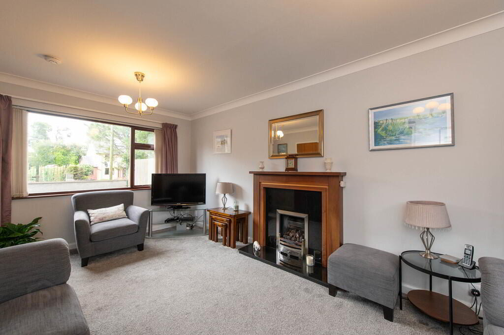 16 Jordanstown Road 5 of 40