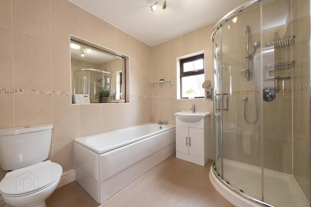 16 Jordanstown Road 20 of 40