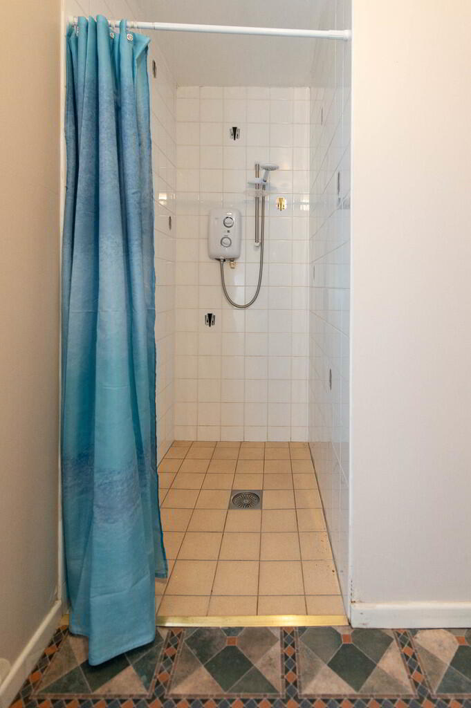 16 Jordanstown Road 30 of 40