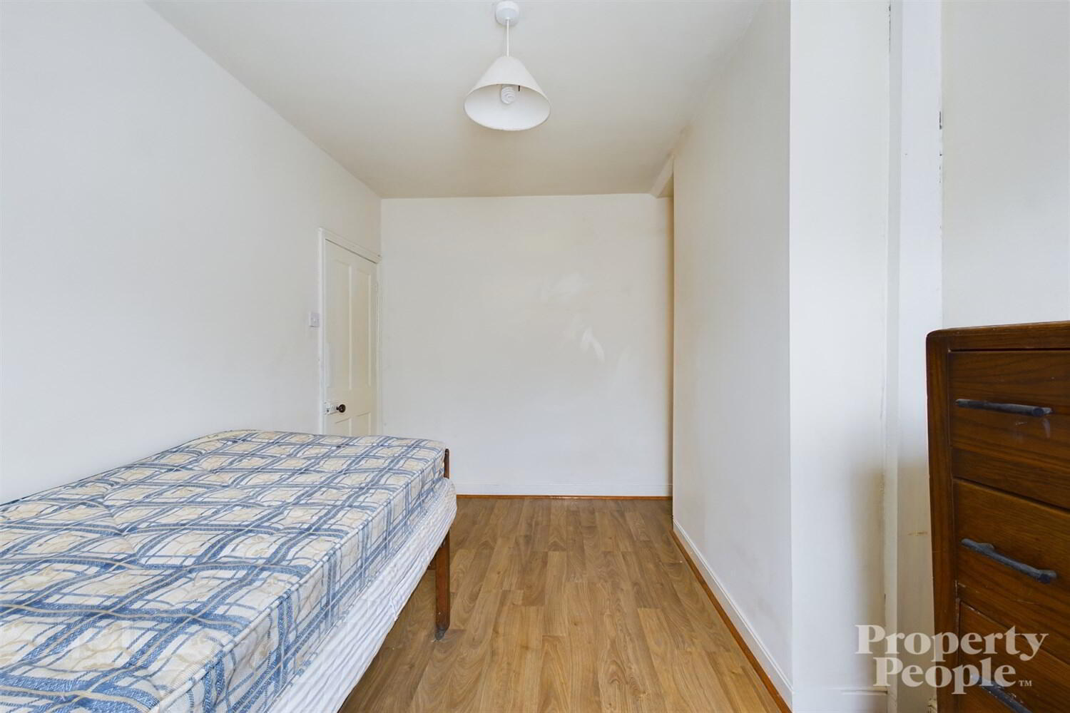 42 Cheviot Avenue 16 of 26