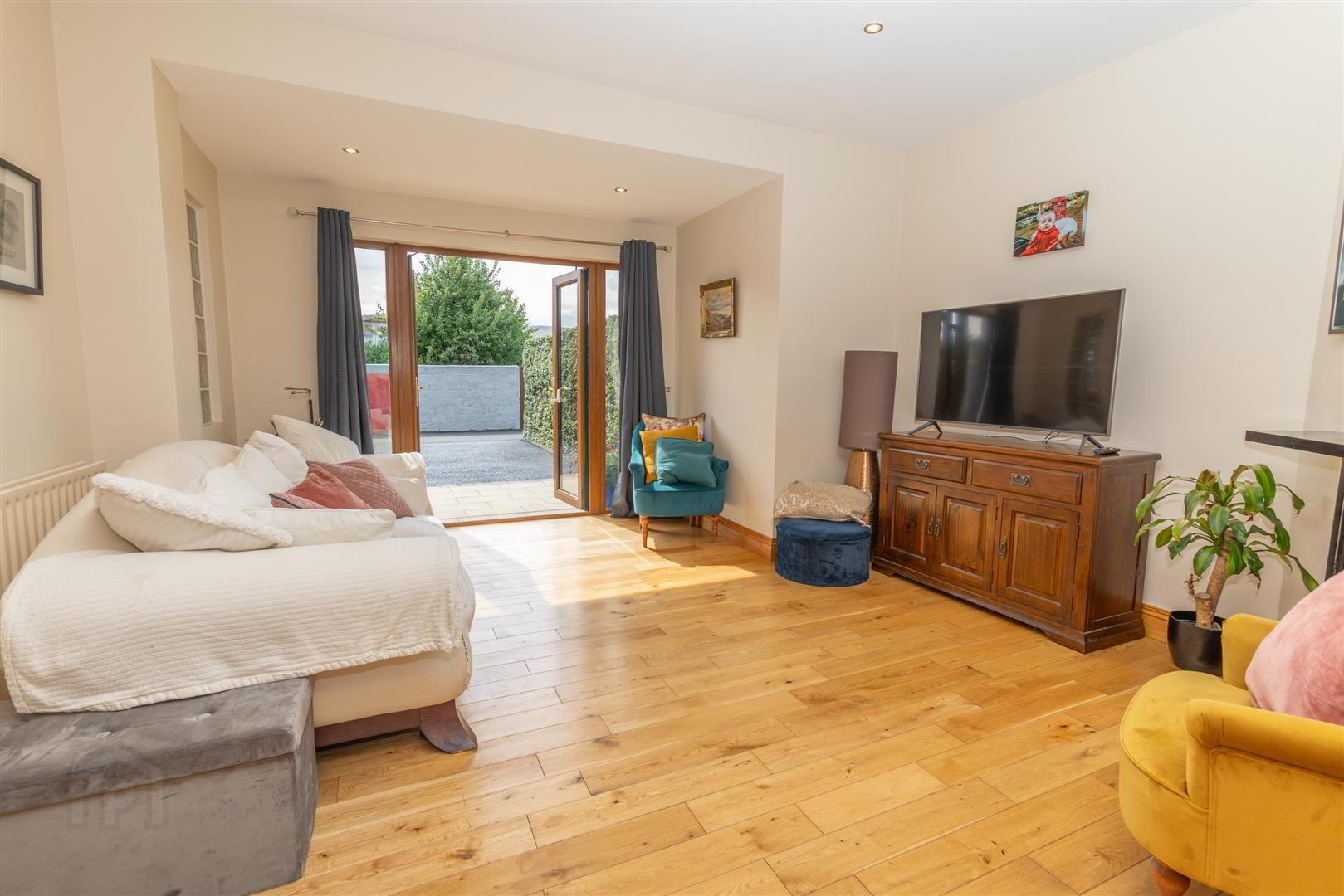 2 Great Georges Avenue 5 of 27
