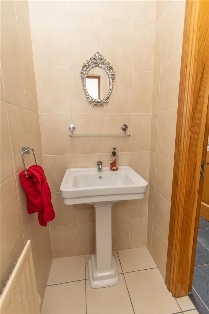 2 Great Georges Avenue 15 of 27