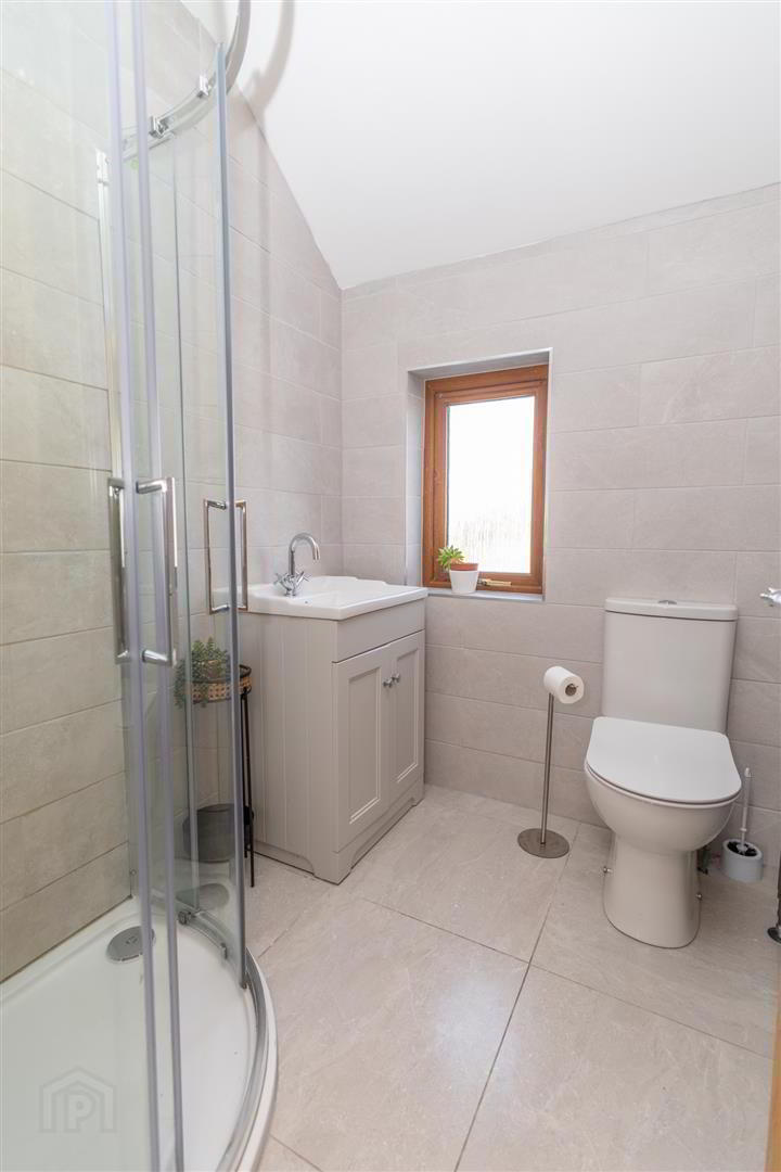 2 Great Georges Avenue 18 of 27
