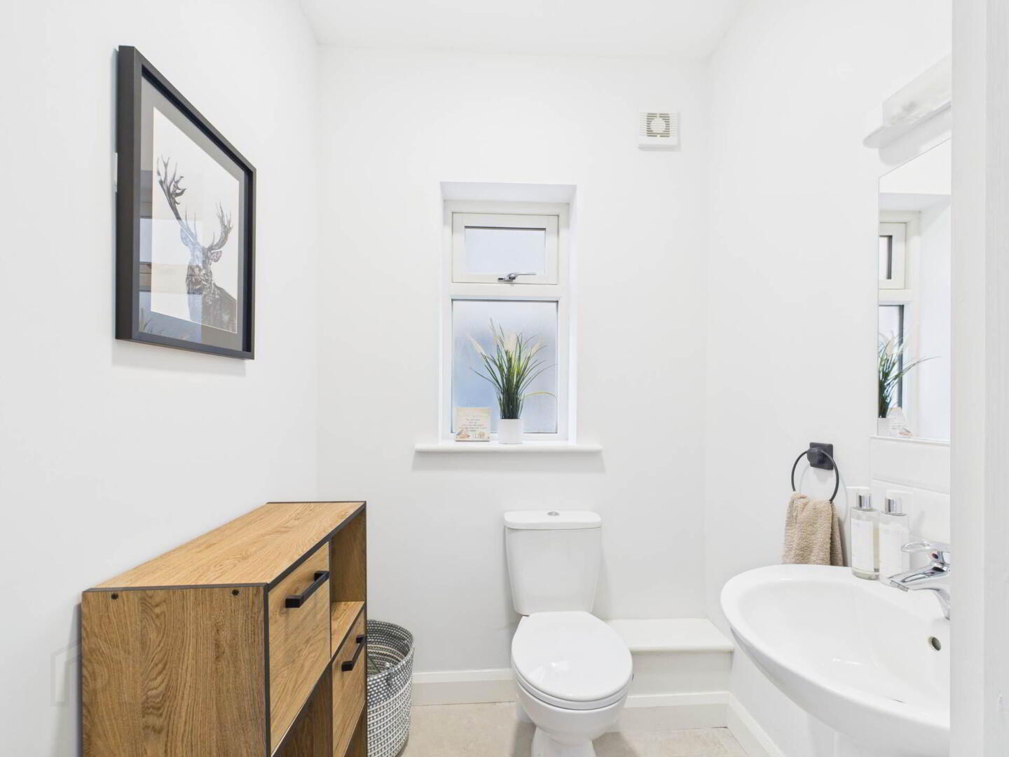 37 Gallowhill Court 8 of 41