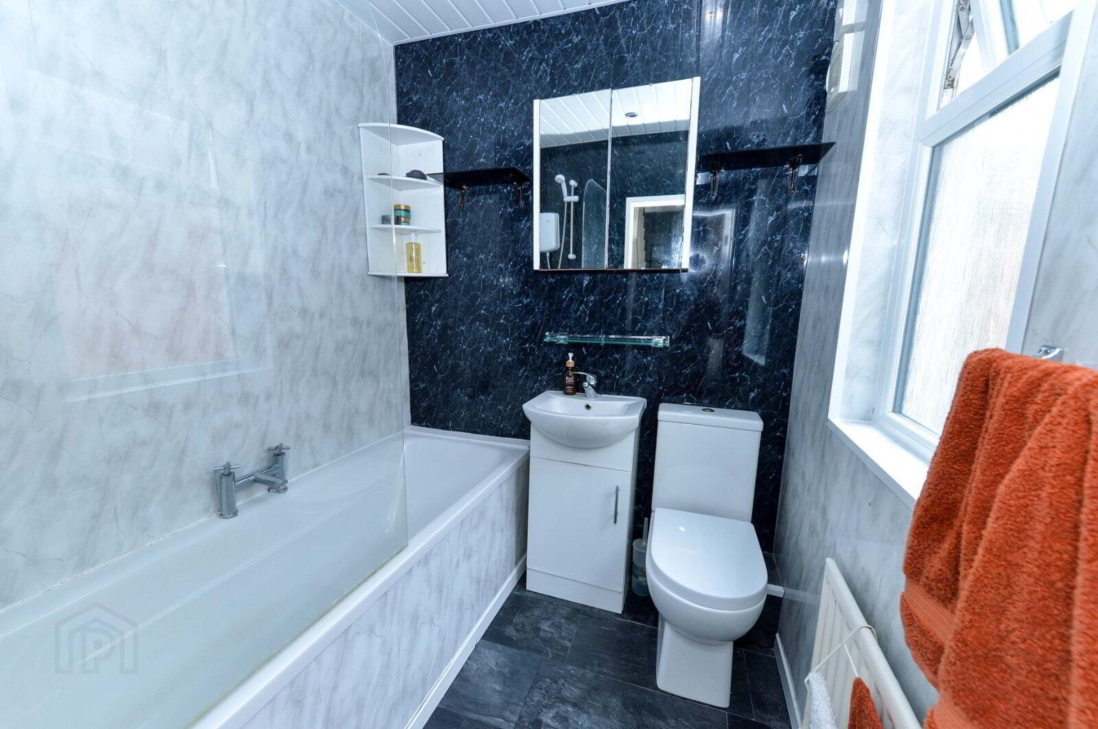 22 Ava Street 15 of 20