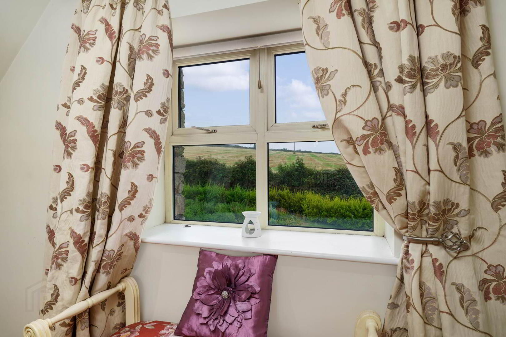 Reynoldstown House, Roadmain 10 of 24
