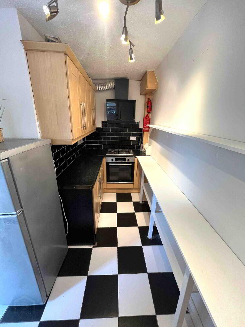Edenmore Crescent 4 of 20