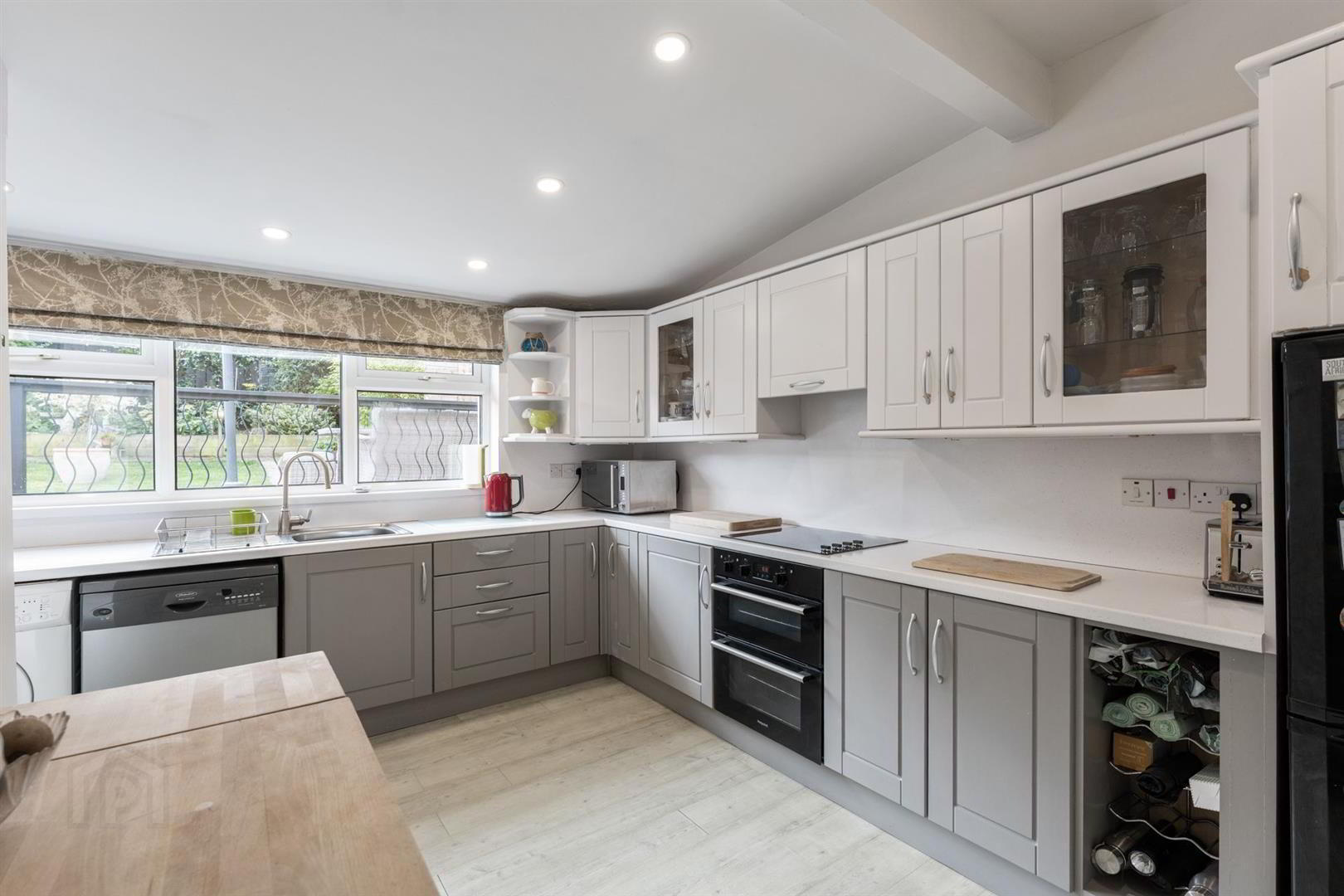 26 Windmill Road 10 of 22