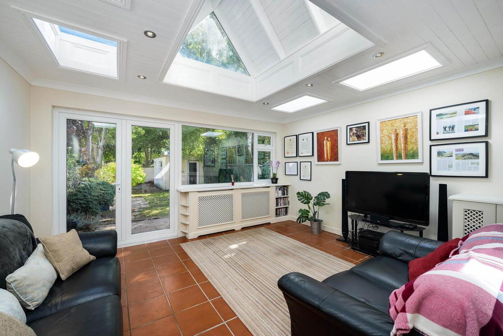 134 Dorney Court 5 of 45