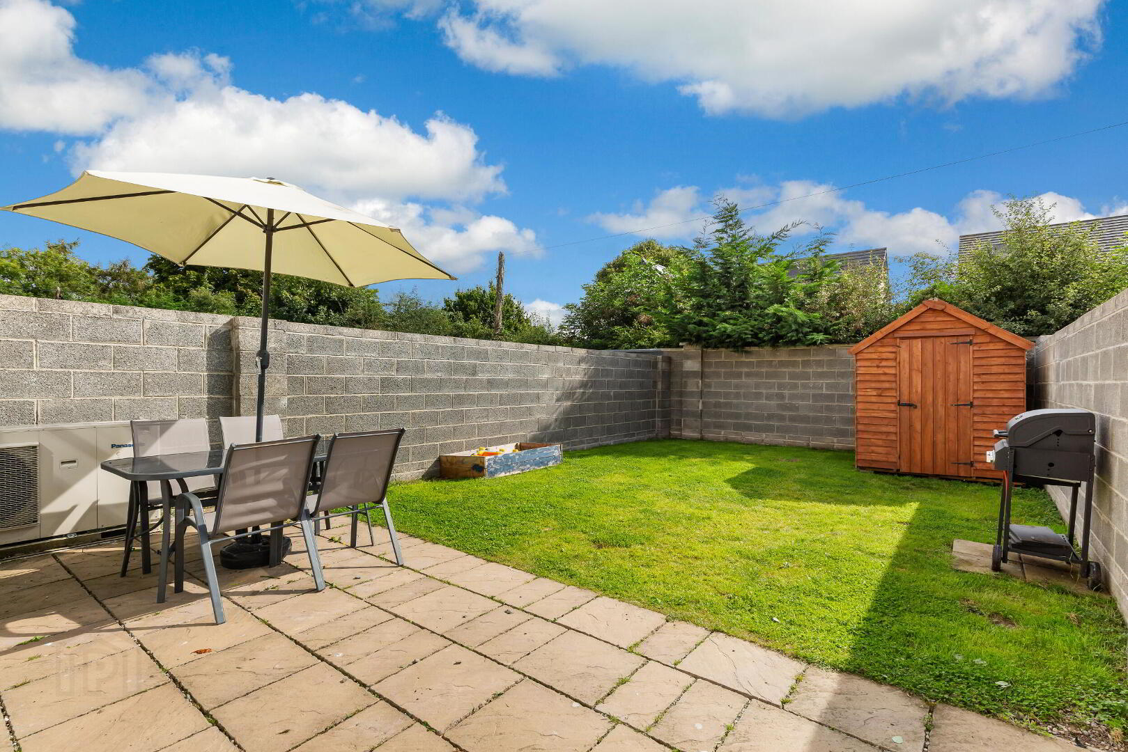 19 Effernock Grove 13 of 13