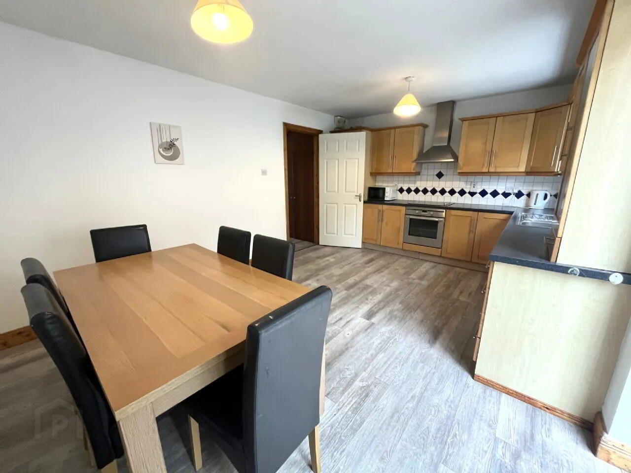 8 Orchard Court 7 of 17
