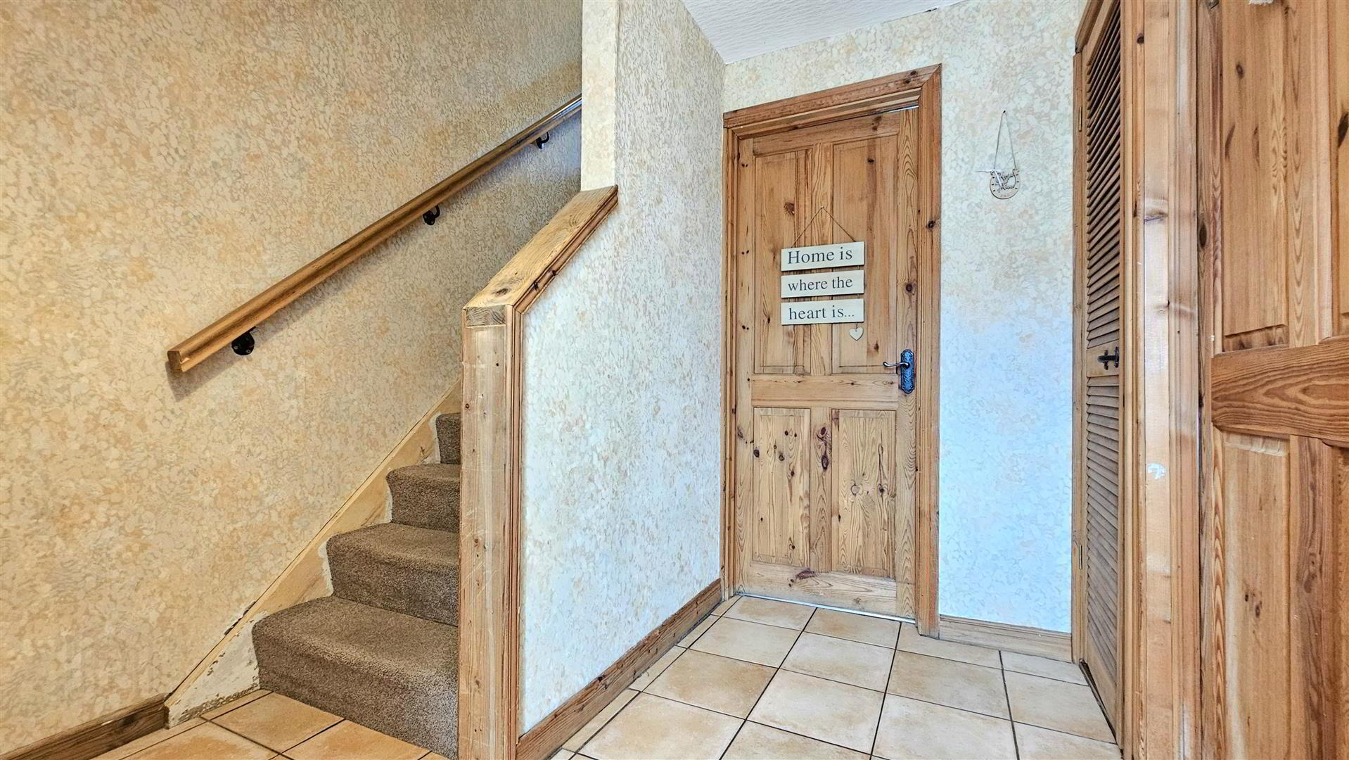 property description image