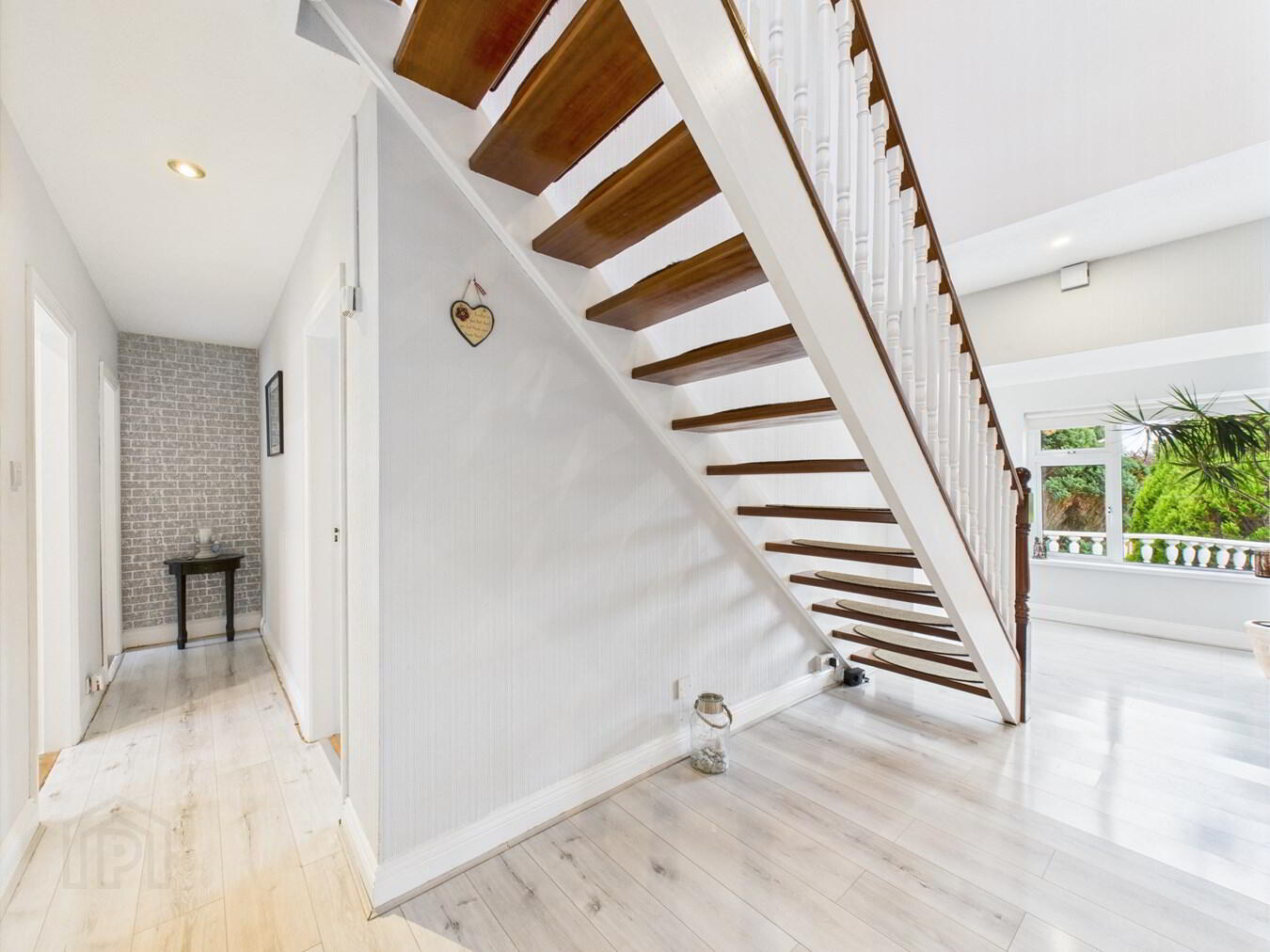Ashmount 10 of 51