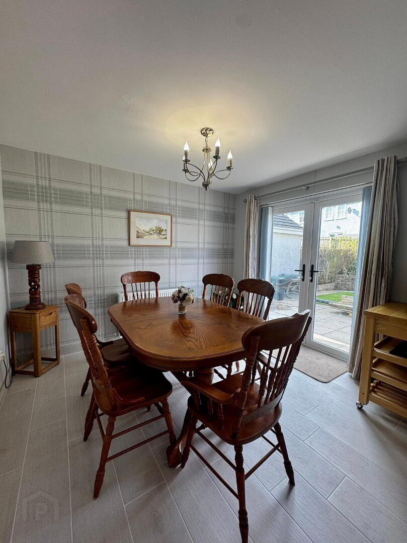 24 Magheramenagh Gardens 7 of 25