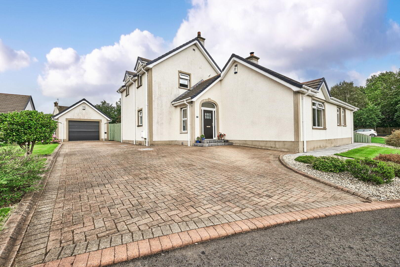 27 Greengage Lane 1 of 34