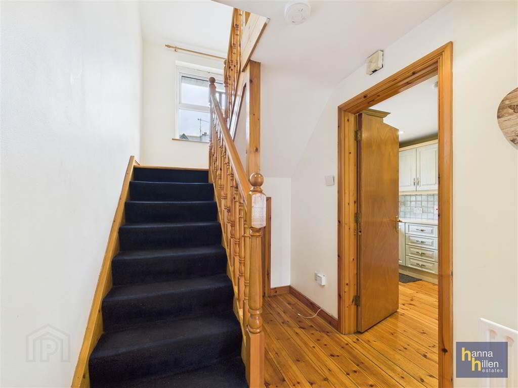 30 Charlotte Street 7 of 13