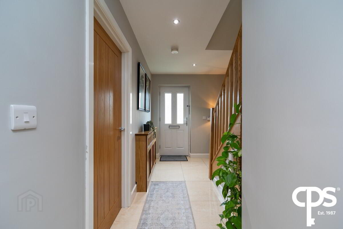 30 Ayrshire Gardens 5 of 34